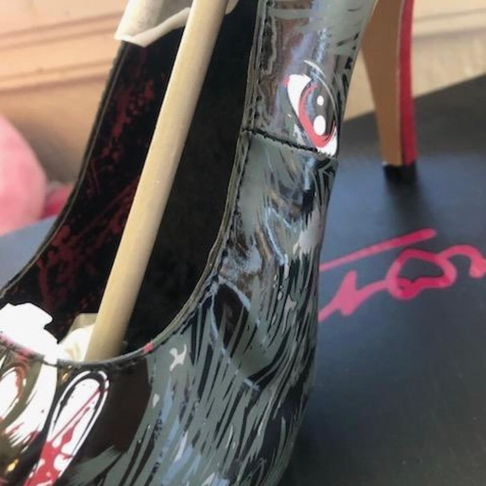 NIB Iron Fist "Wolfbeater" Platform Pumps - Picture 6 of 10